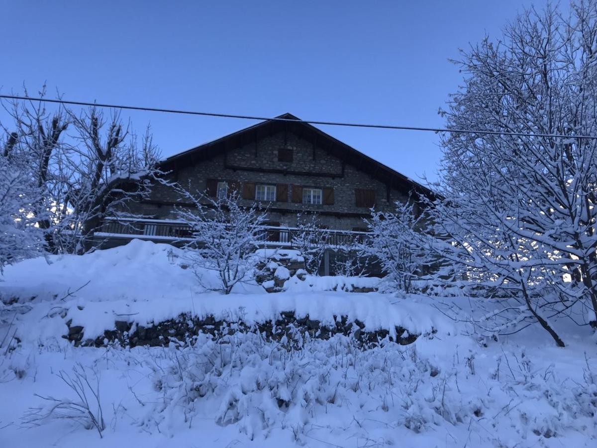 Miel de la Cayolle-Estenc Entraunes Exterior foto